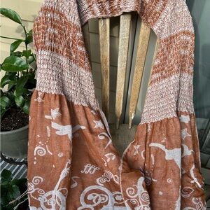 🏈 UT Patterned Scarf